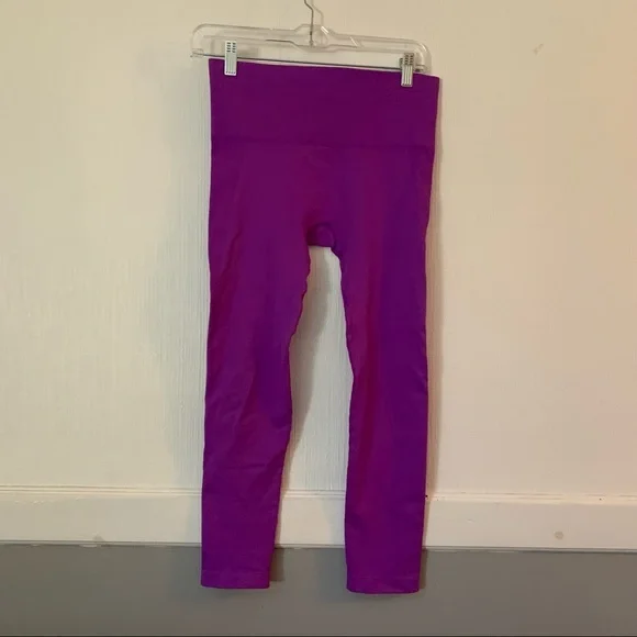 Tla x Bandier Leggings purple - Picture 2 of 6
